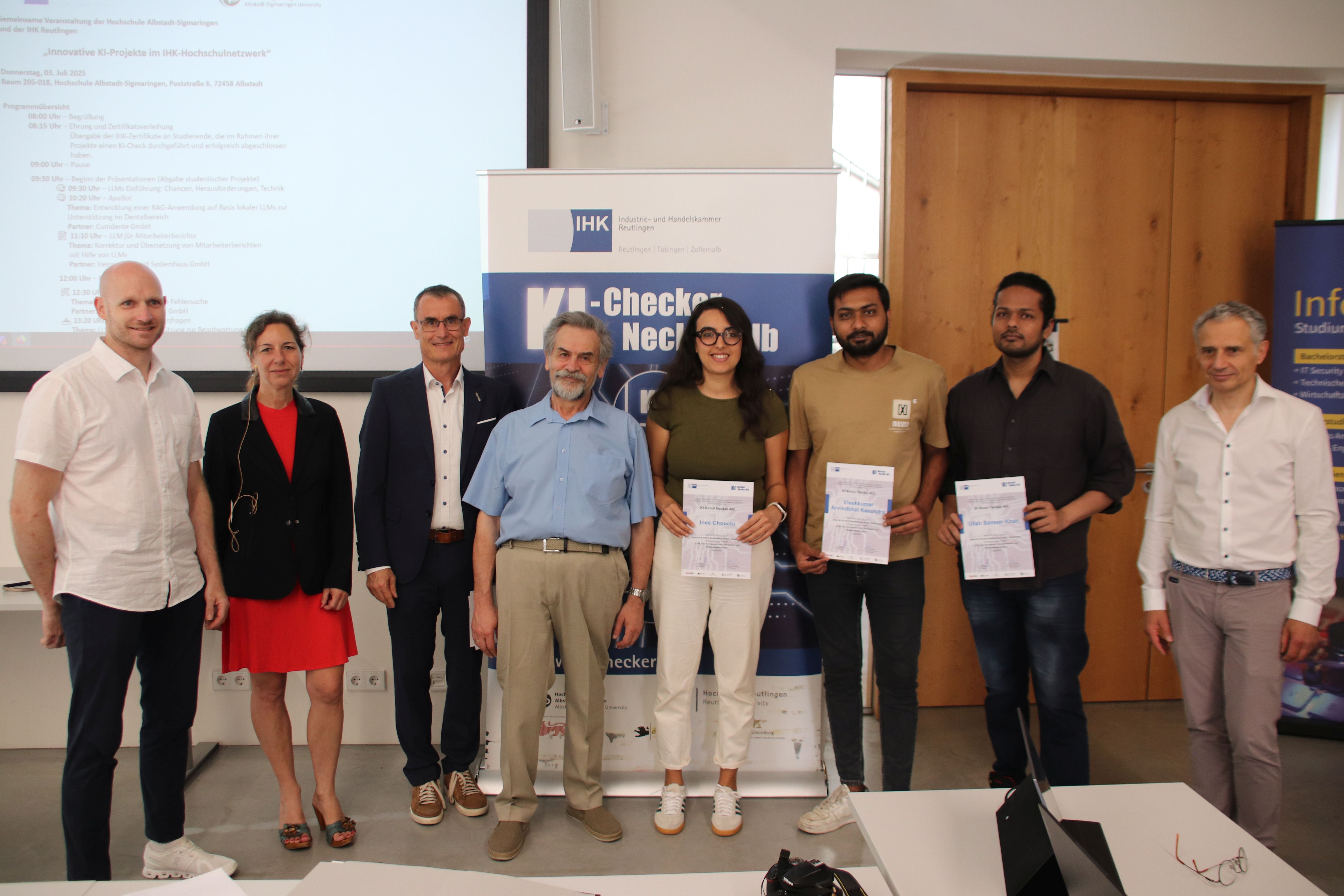 nicht abgebildet: David Hinkelmann (KI-Scout), Tarek Haikal (KI-Scout)