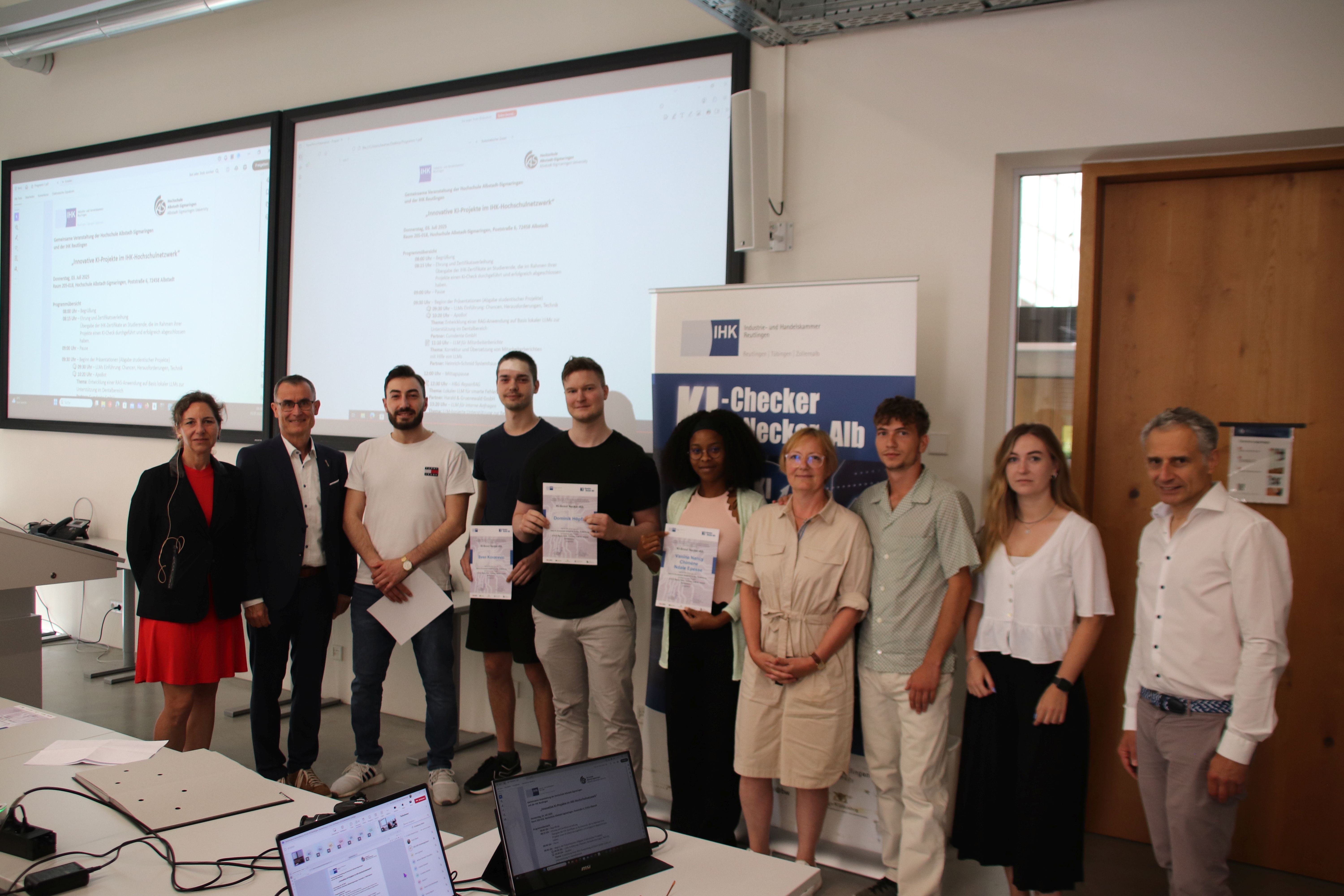 nicht abgebildet: Asfand Ahmed Choudhry (KI-Scout)